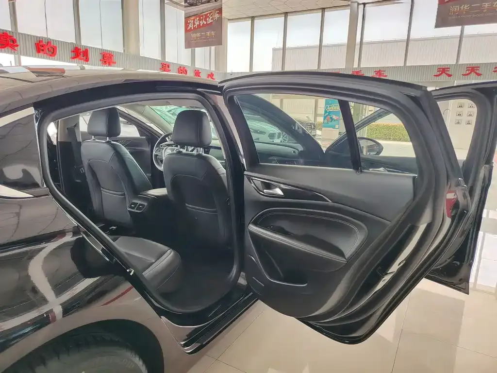 Buick Regal — фото 2