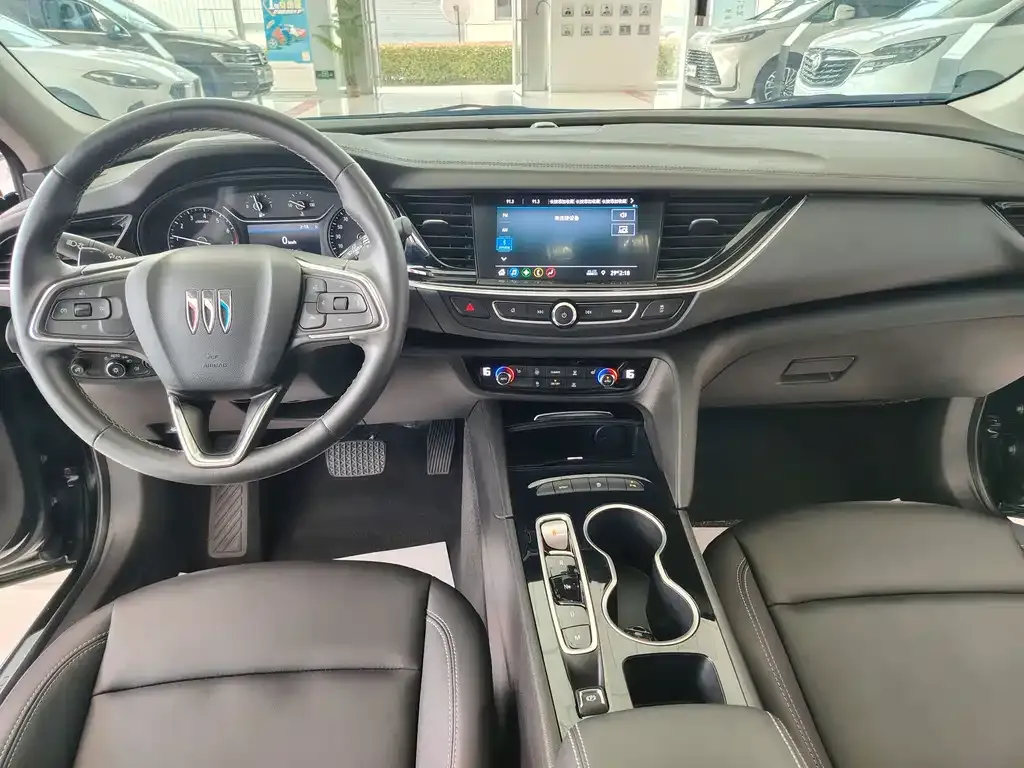Buick Regal — фото 3
