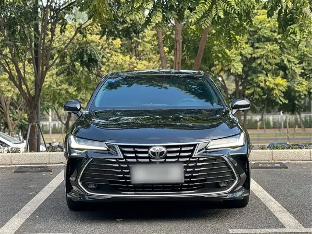 Toyota Avalon — фото 10