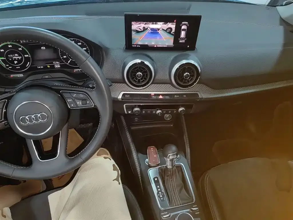 Audi Q2L e-tron 2022 из CN, фото 7