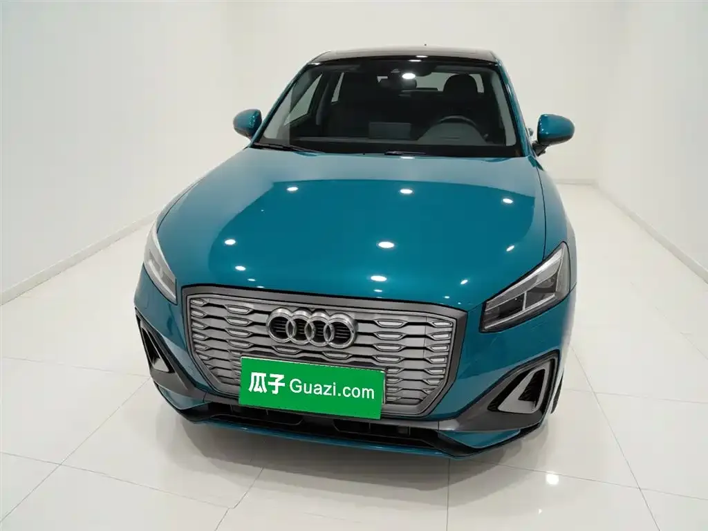 Audi Q2L e-tron 2022 из CN, фото 5