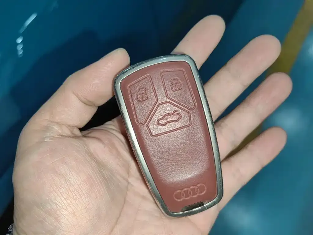 Audi Q2L e-tron 2022 из CN, фото 4