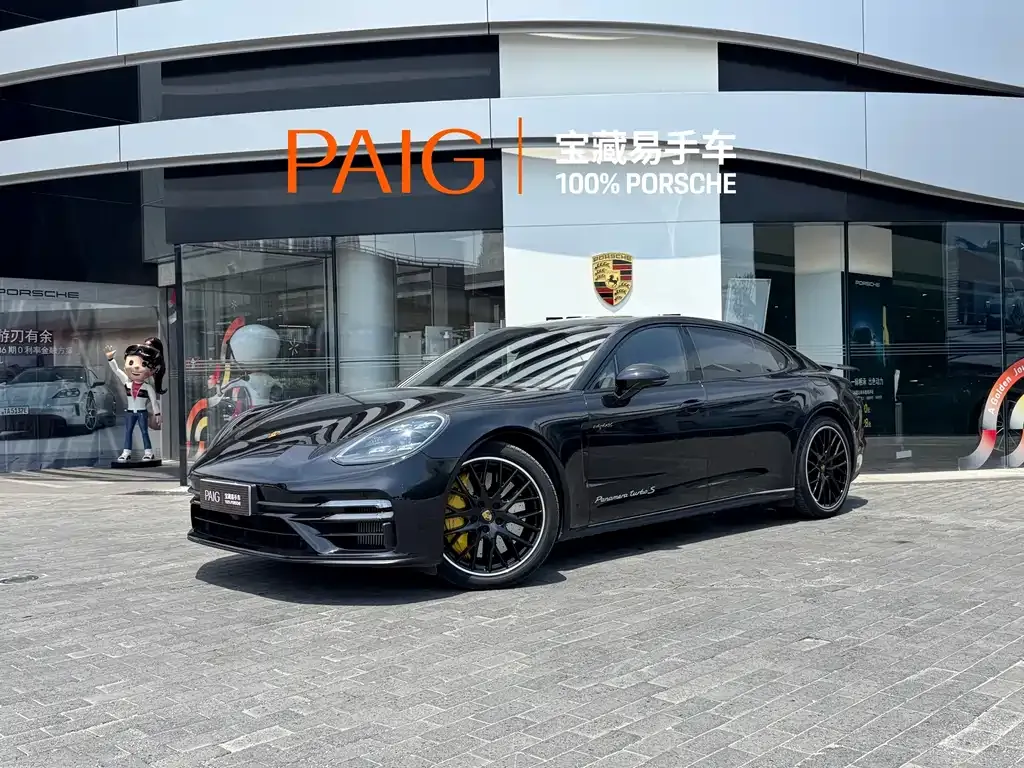 Porsche Panamera Hybrid — фото 1