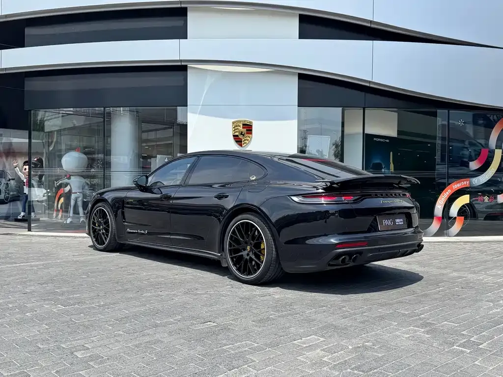 Porsche Panamera Hybrid — фото 5
