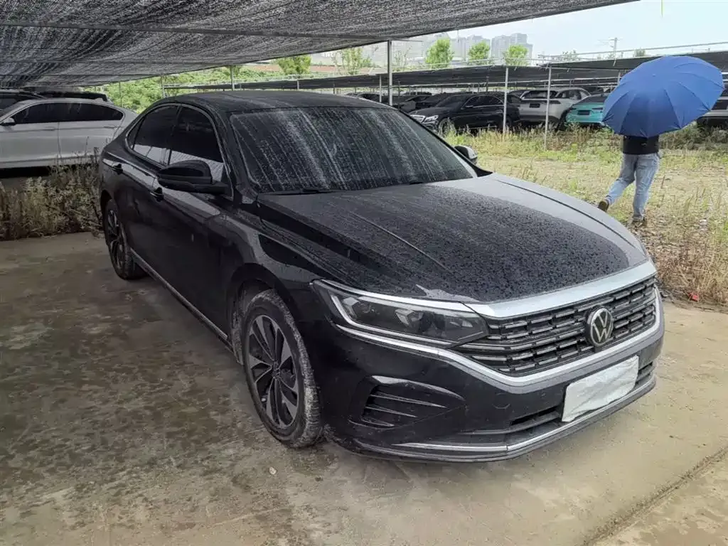 Volkswagen Passat — фото 8