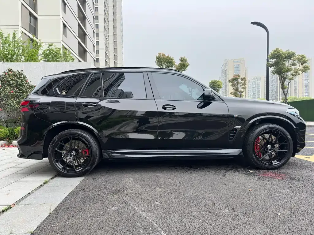 BMW X5 — фото 5