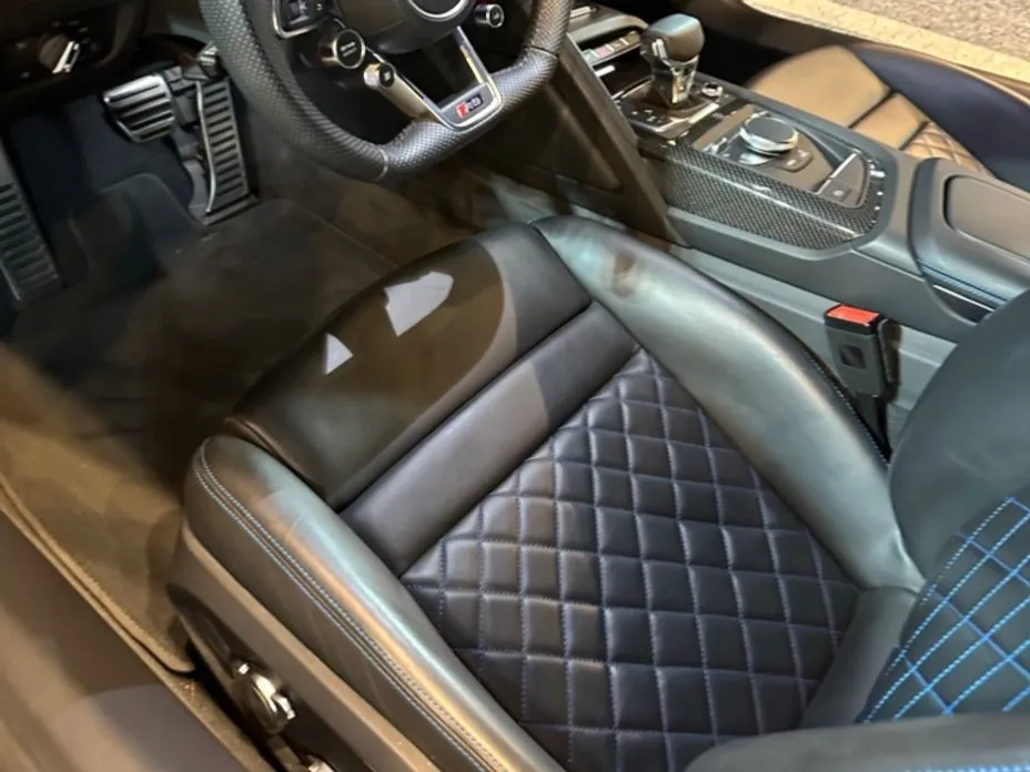 Audi R8 2021 из KR, фото 5