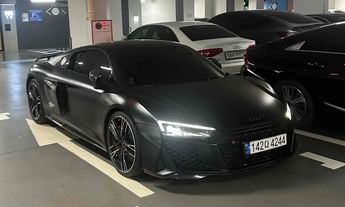 Audi R8 2021 из KR, фото 7