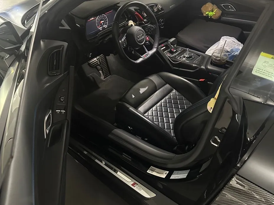 Audi R8 2021 из KR, фото 6