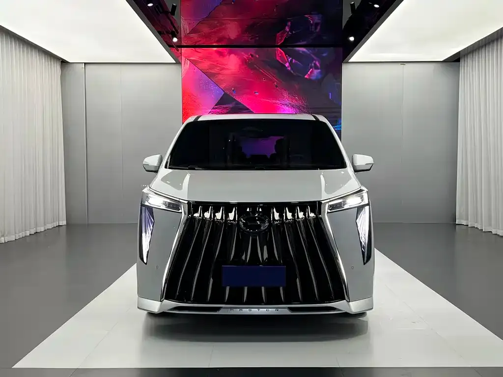 GAC Motor Trumpchi M8 — фото 4