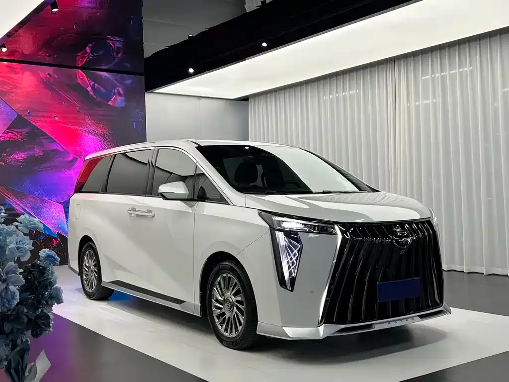 GAC Motor Trumpchi M8 — фото 3