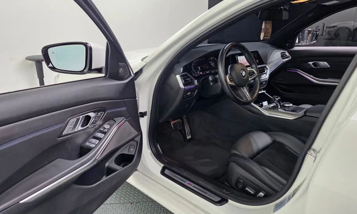 BMW 3-Series 2021 из KR, фото 9