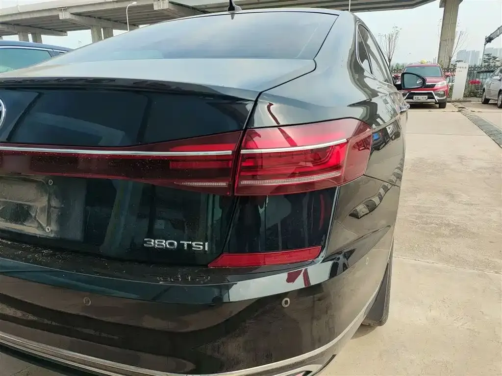 Volkswagen Passat — фото 4