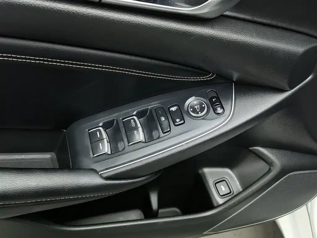 Honda Inspire — фото 5
