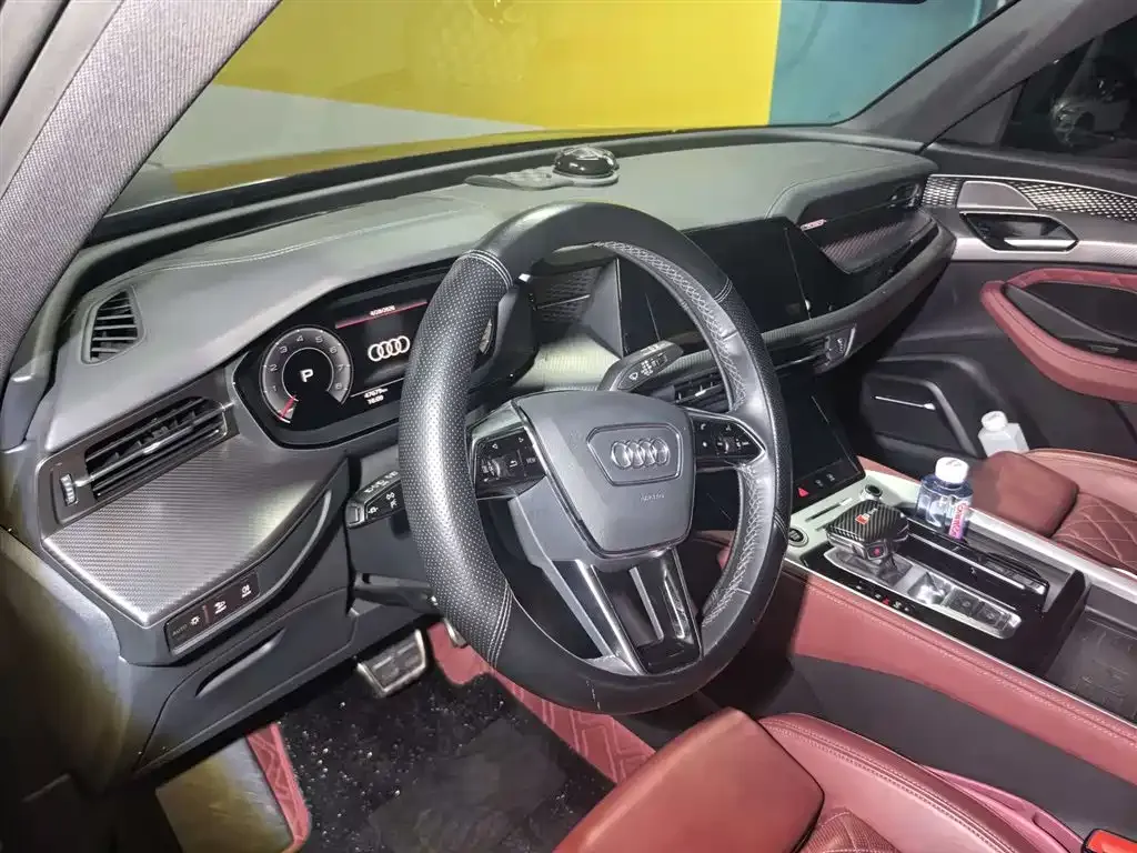 Audi Q6 2024 из CN, фото 9