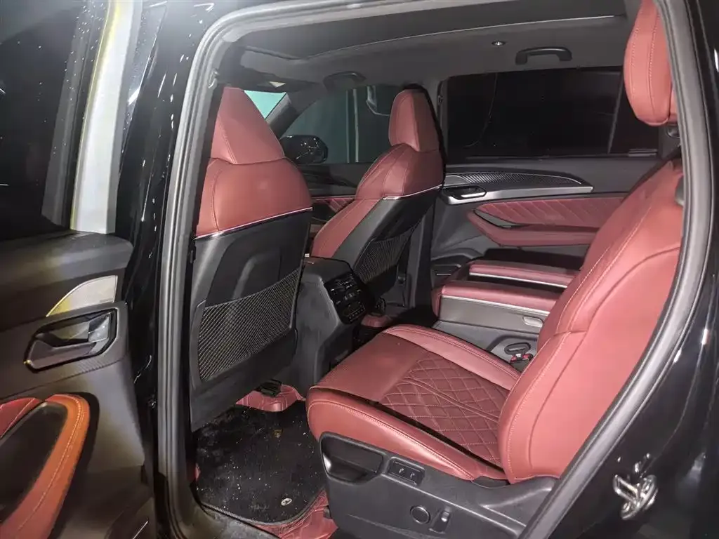 Audi Q6 2024 из CN, фото 4