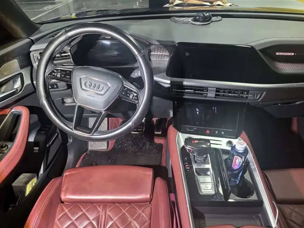 Audi Q6 2024 из CN, фото 8