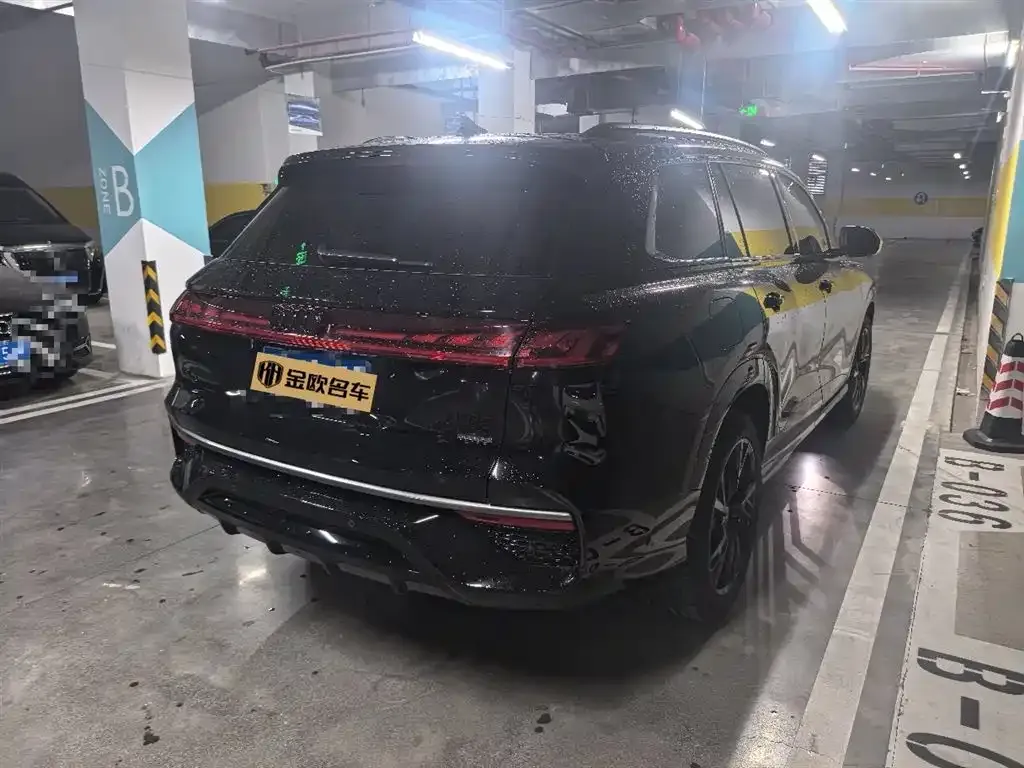 Audi Q6 2024 из CN, фото 7