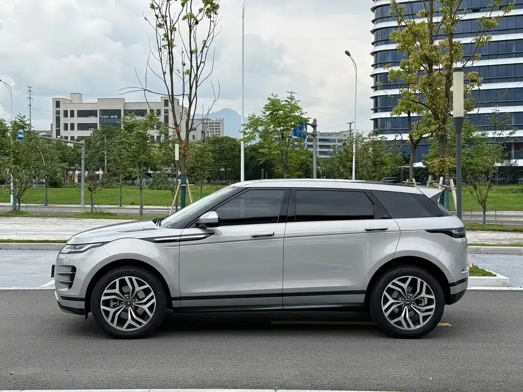 Land Rover Evoque — фото 7