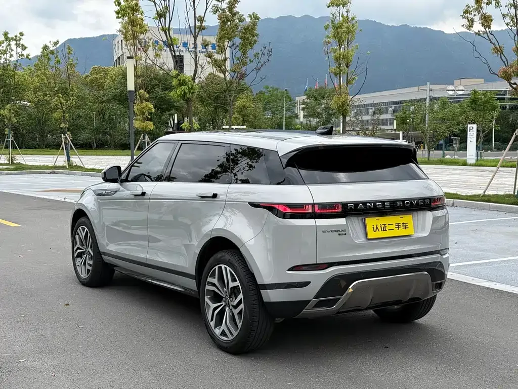 Land Rover Evoque — фото 5