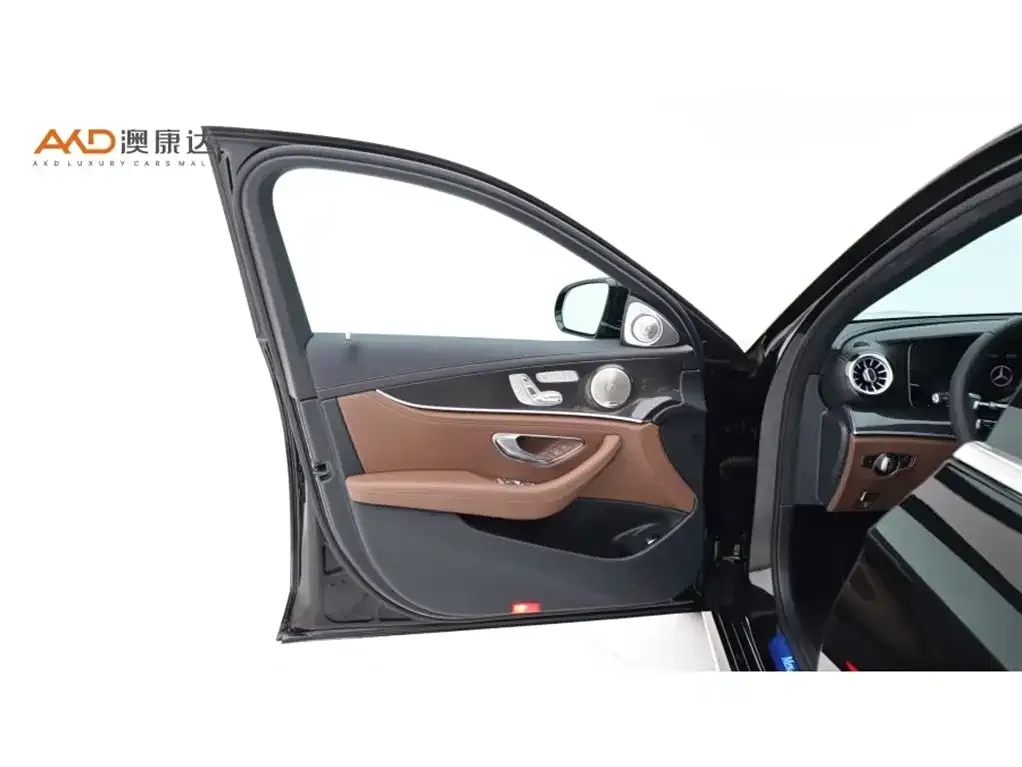Mercedes-Benz E-Class 2023 из CN, фото 8