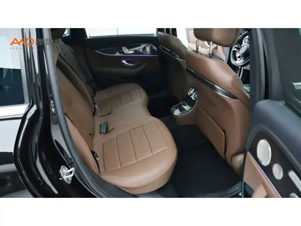 Mercedes-Benz E-Class 2023 из CN, фото 7