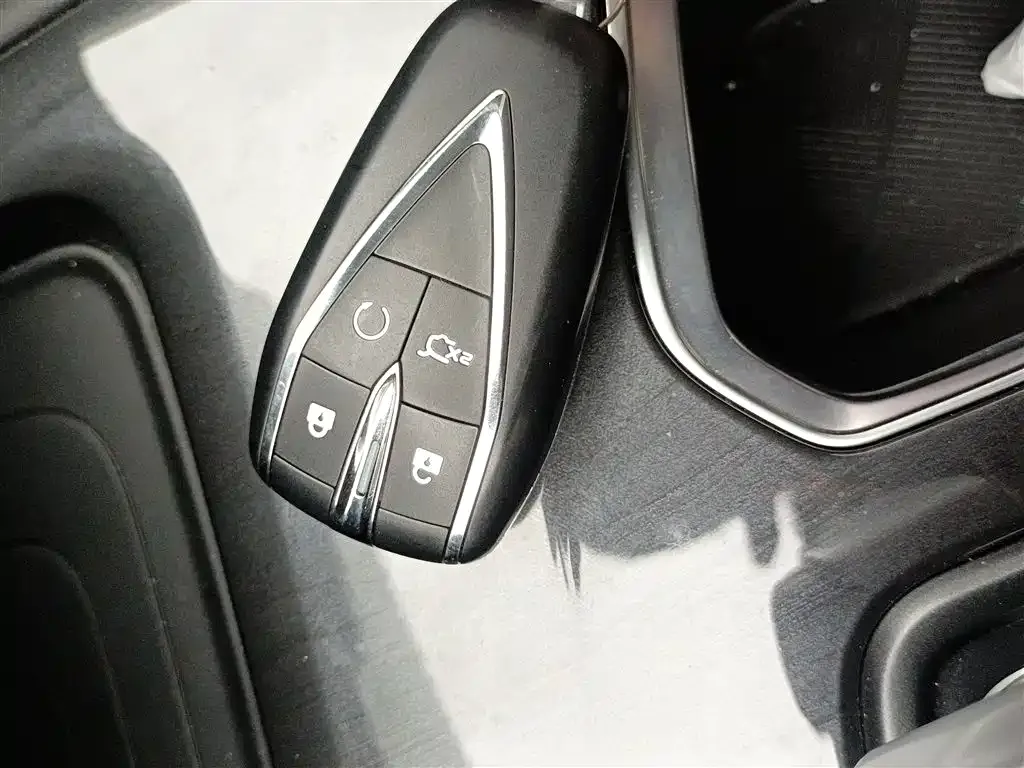 Changan CS75 2025 из CN, фото 10