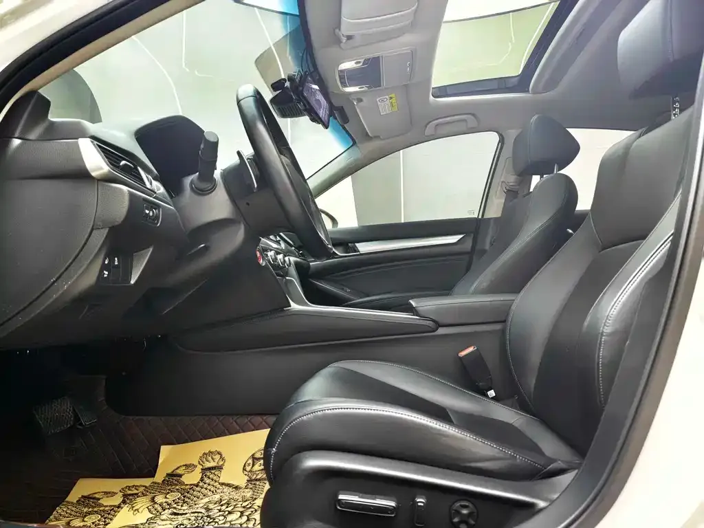 Honda Accord 2022 из CN, фото 8