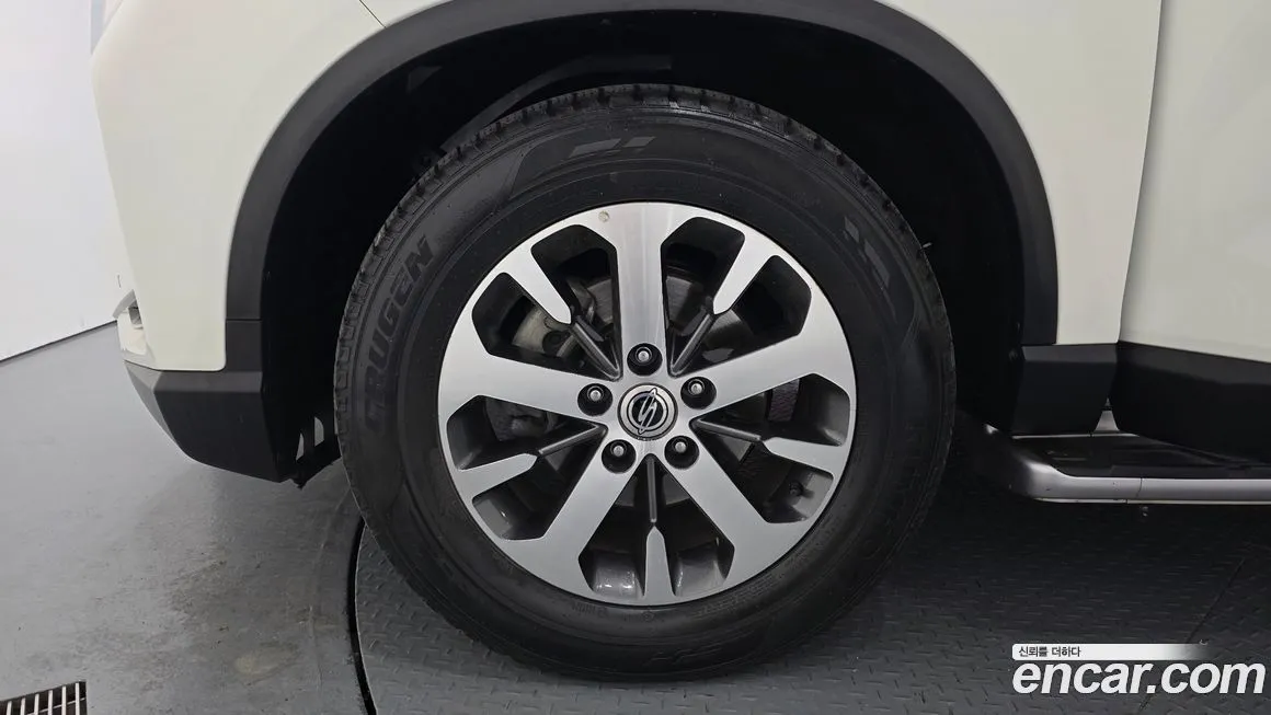 KG Mobility (Ssangyong) Rexton — фото 3