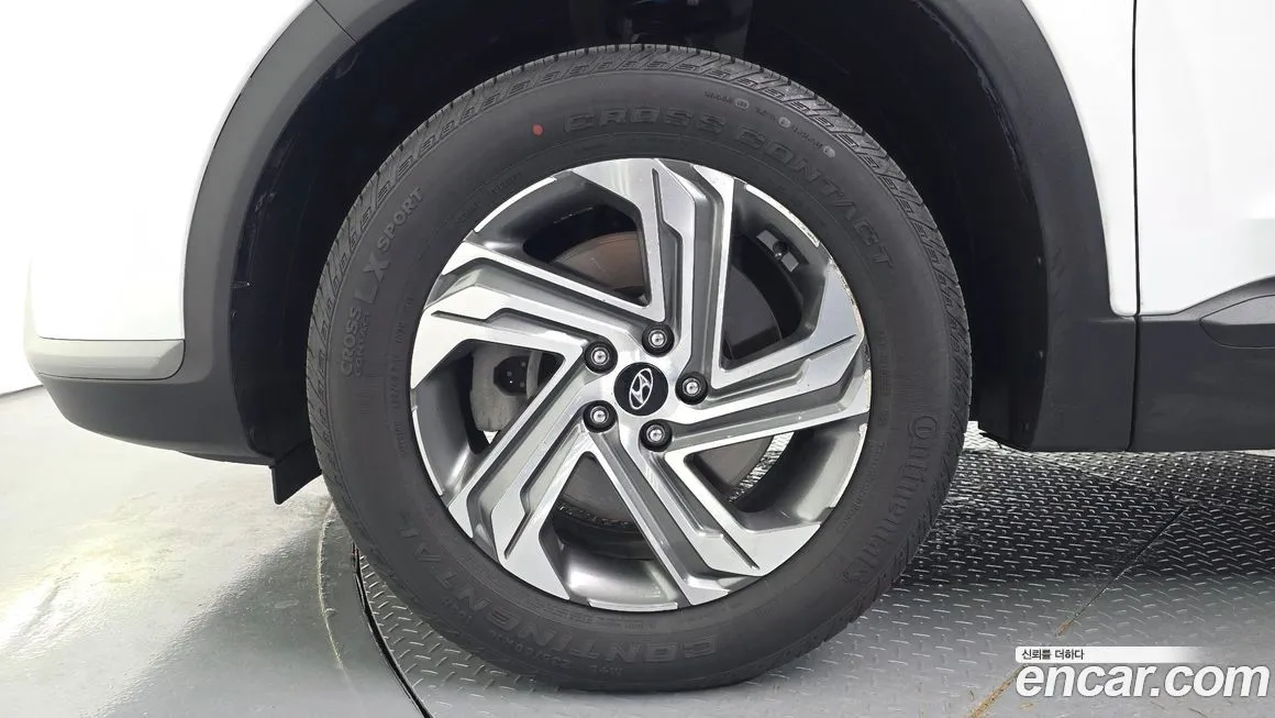 Hyundai Santafe 2023 из KR, фото 9