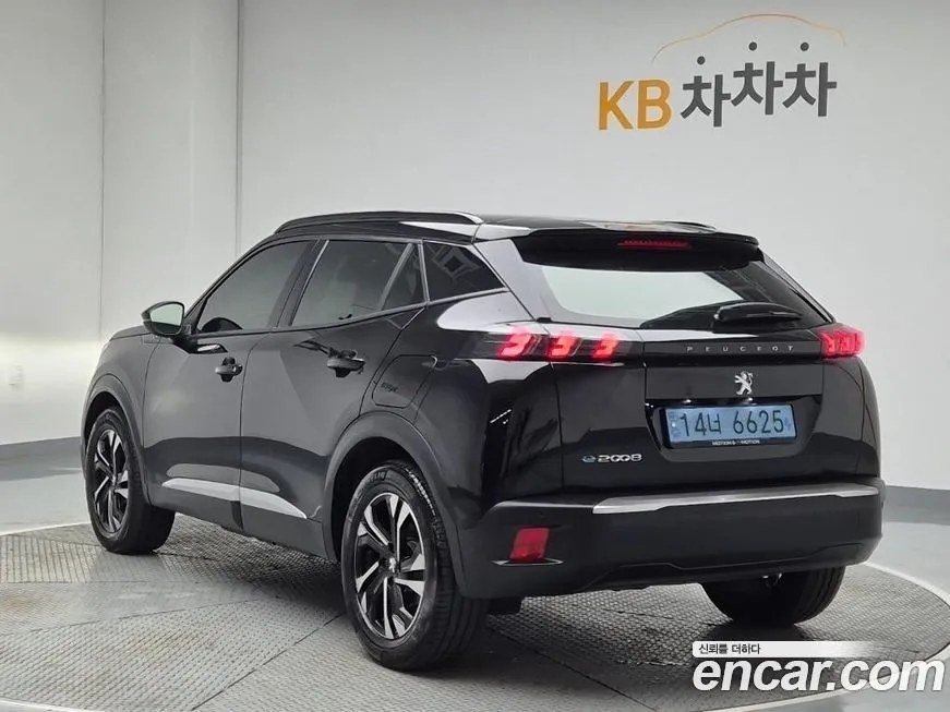 Peugeot 2008 2022 из KR, фото 3