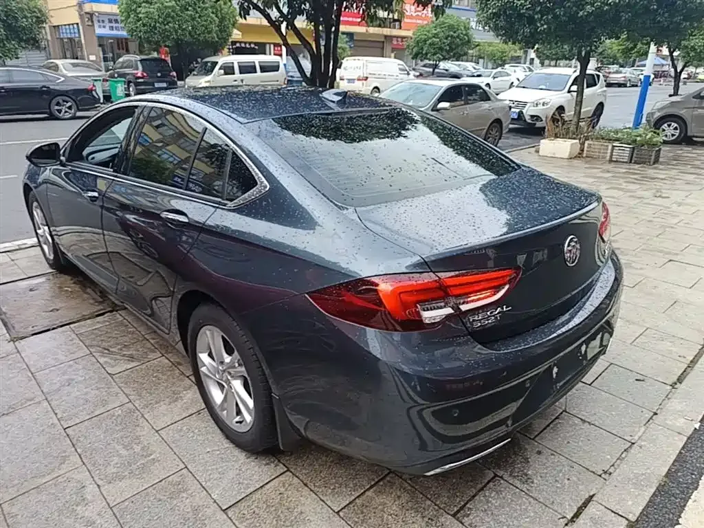 Buick Regal — фото 3