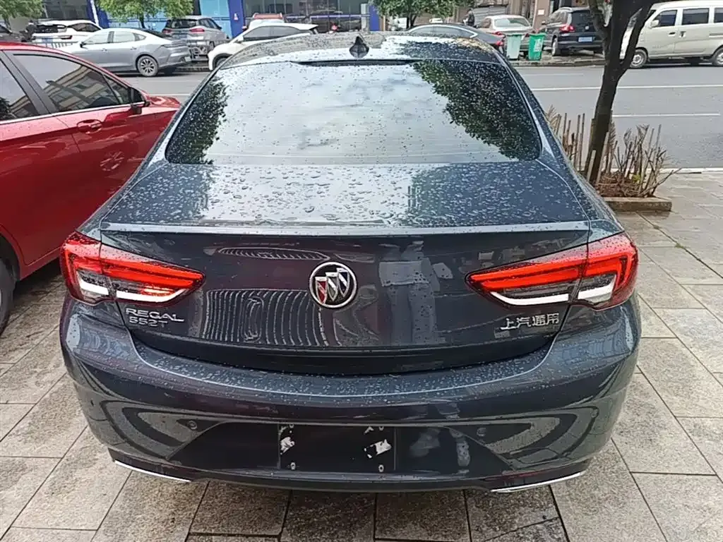 Buick Regal — фото 4
