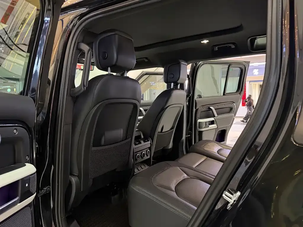 Land Rover Defender 2022 из CN, фото 2