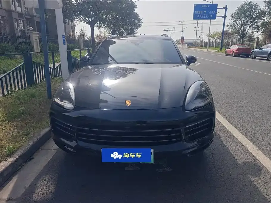 Porsche Cayenne Hybrid — фото 10