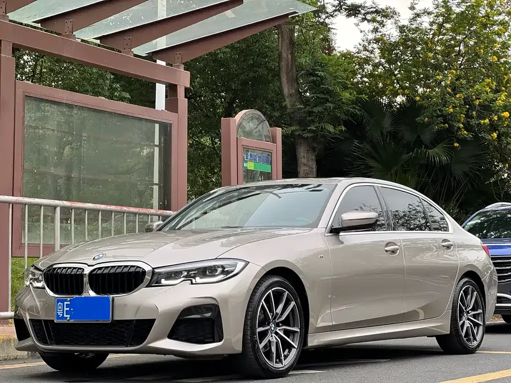 BMW 3 Series — фото 1