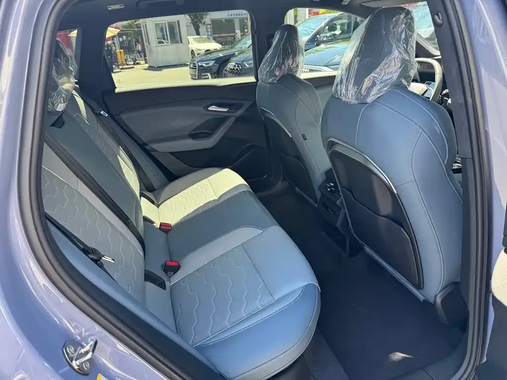 Audi Q6L e-tron 2026 из CN, фото 5