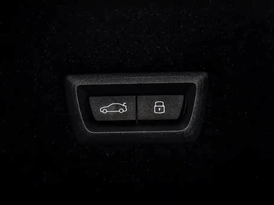 BMW i7 2023 из CN, фото 3