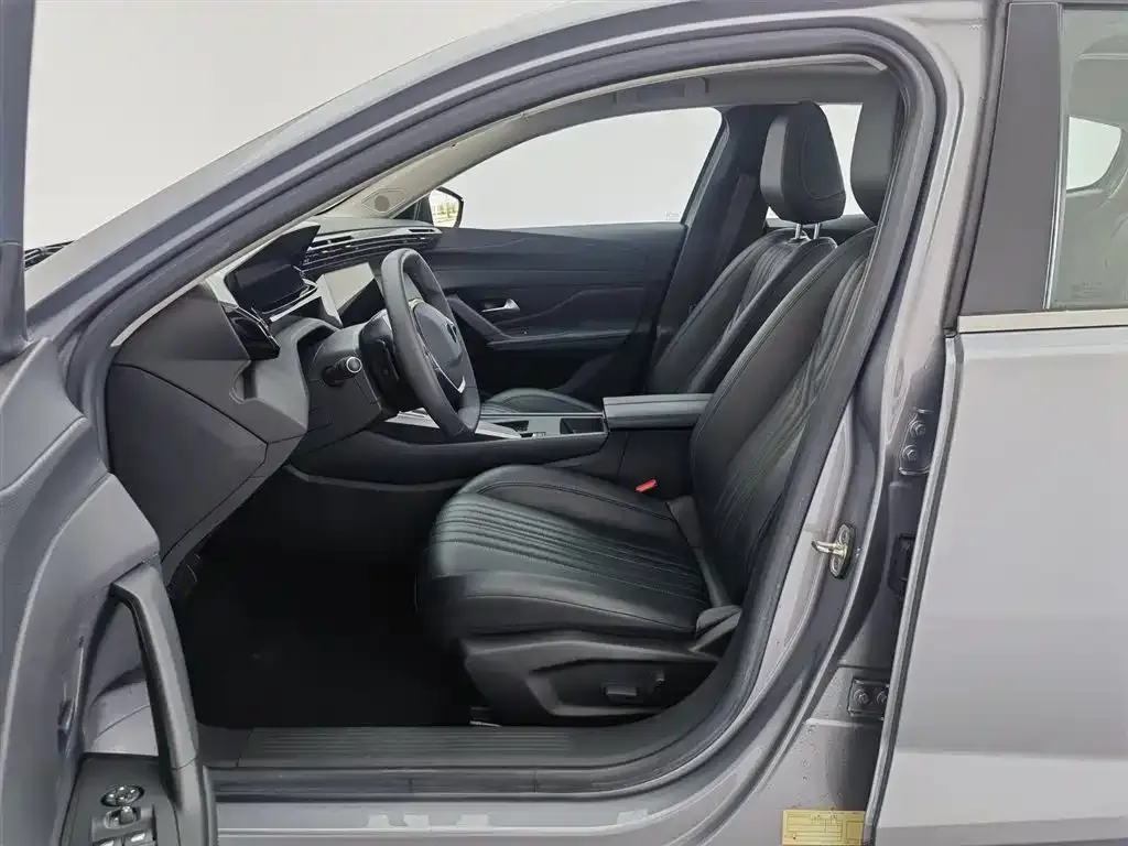 Peugeot 408X 2025 из CN, фото 8