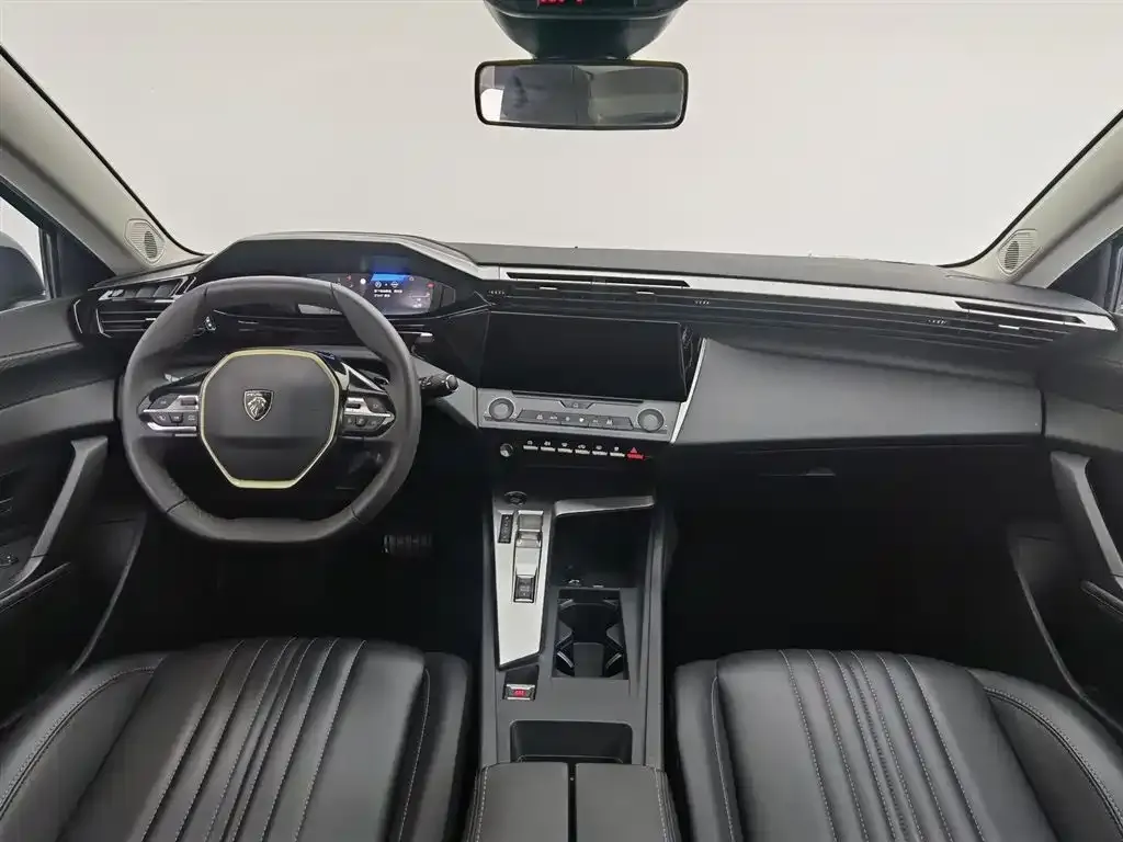 Peugeot 408X 2025 из CN, фото 5