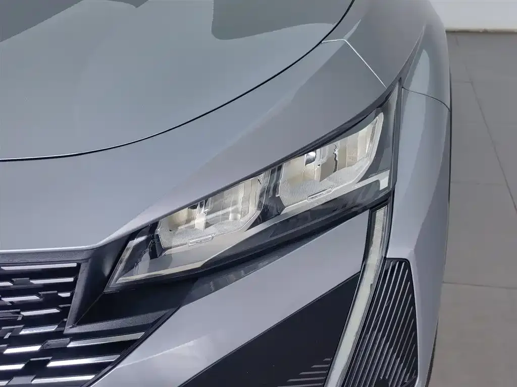 Peugeot 408X 2025 из CN, фото 3