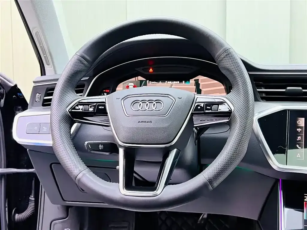 Audi A6L — фото 3
