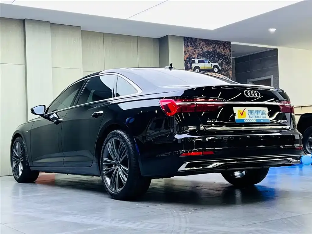 Audi A6L — фото 7