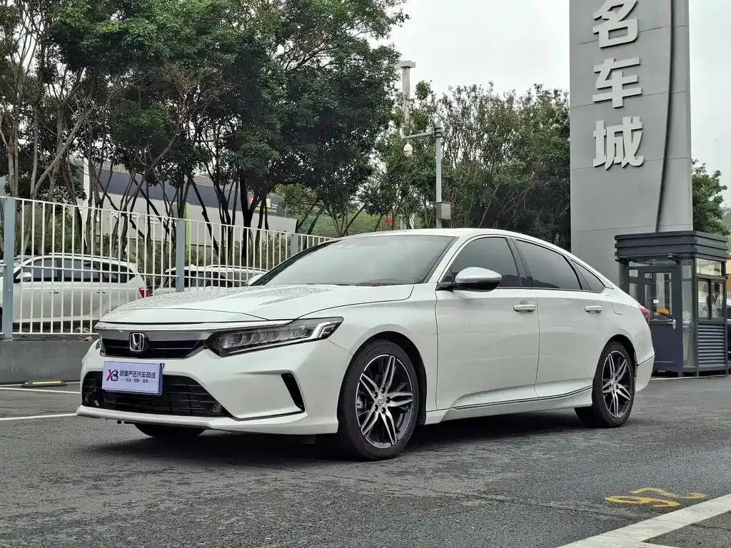 Honda Inspire — фото 1