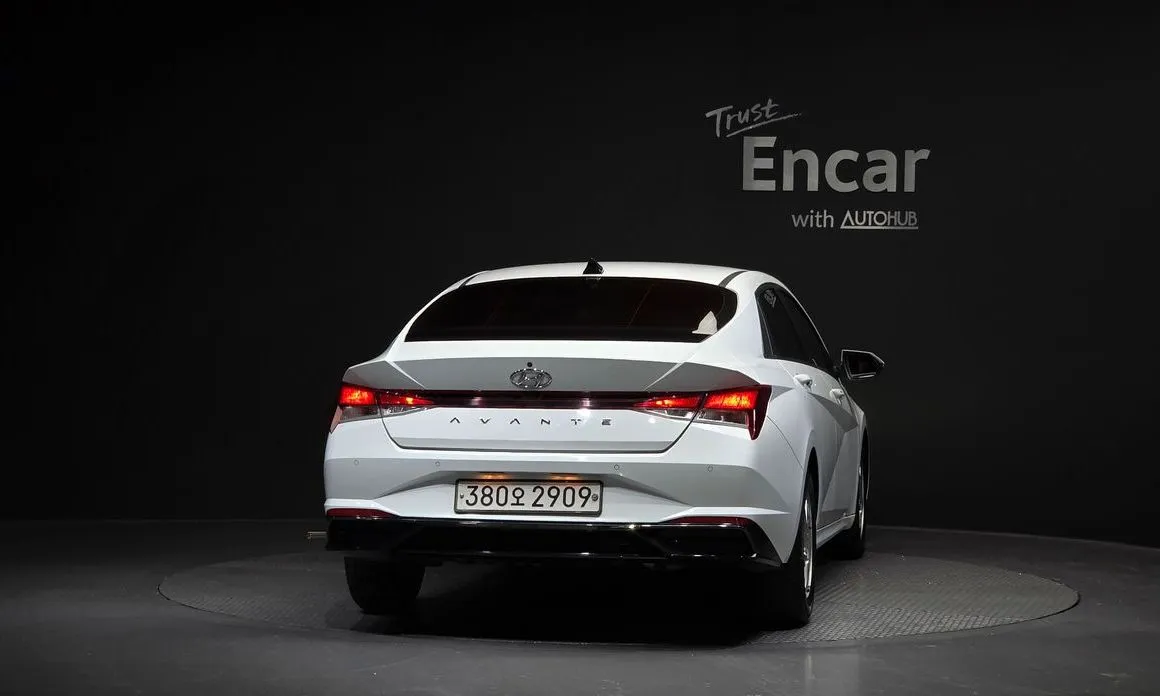 Hyundai AVANTE — фото 4