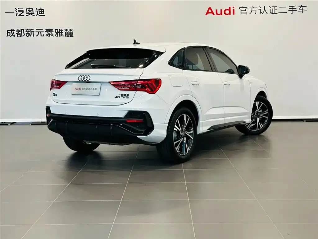 Audi Q3 Sportback — фото 6
