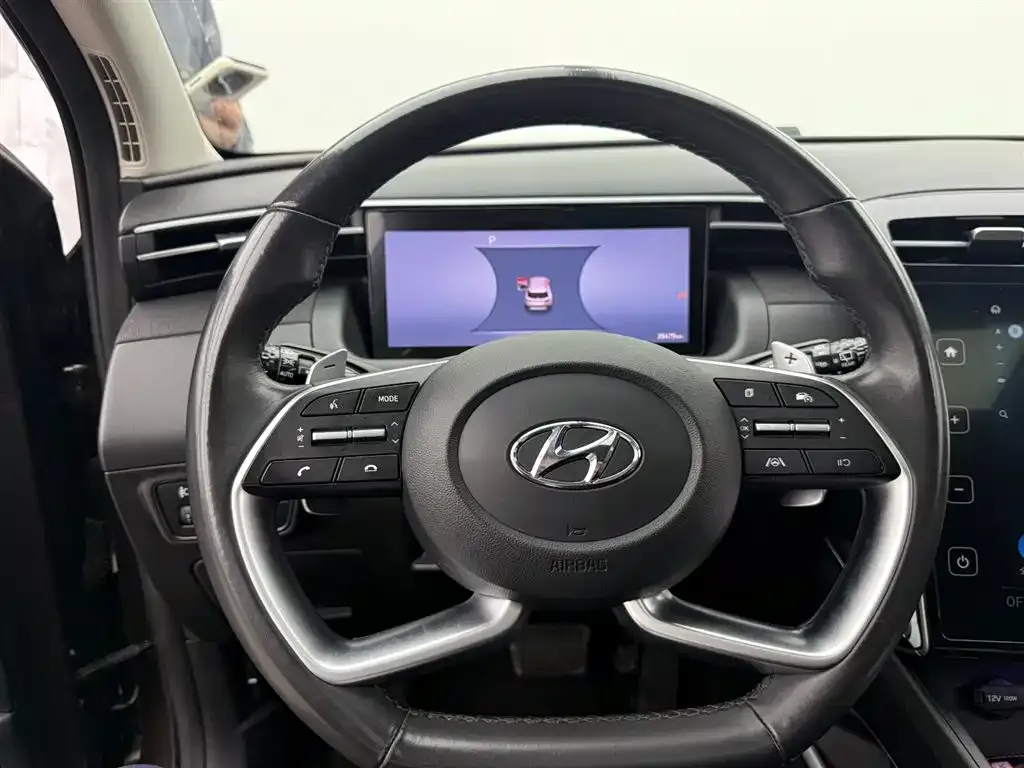 Hyundai Tucson — фото 10