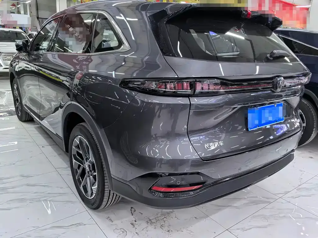 Changan CS75PLUS — фото 7