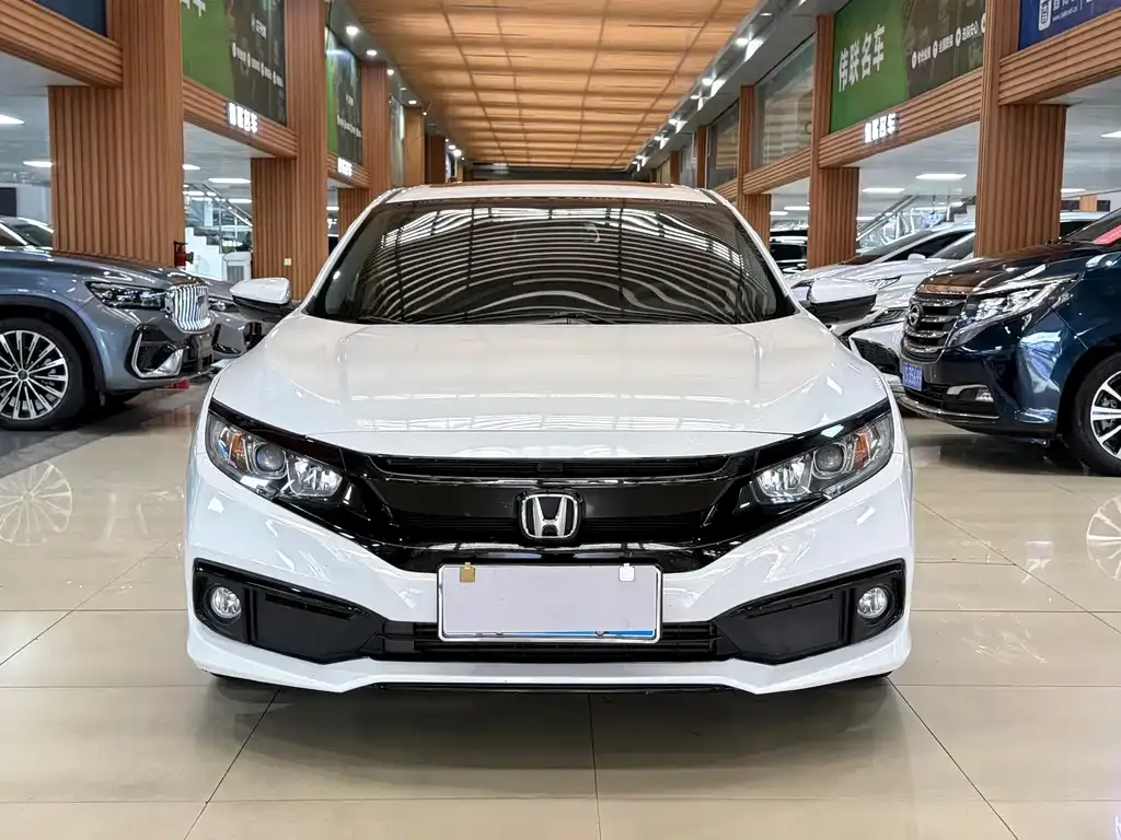 Honda Civic — фото 4