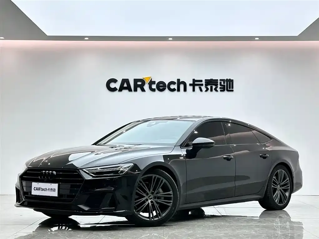 Audi A7 — фото 1
